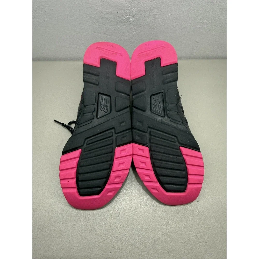 Women's Size 8.5 New Balance 997S Cordura Sneakers Black With Pink And Teal